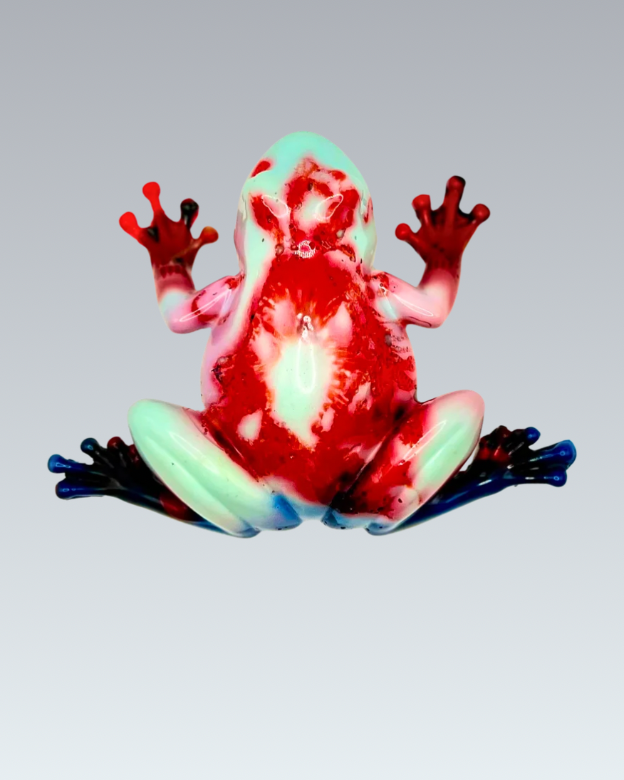 Where Mint and Red Collide Frog (recycled PLA filament) (Copy)