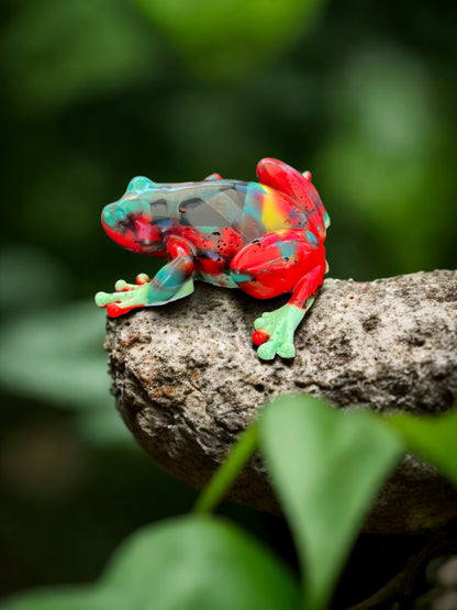 Definitely Posionous Frog (recycled PLA filament)