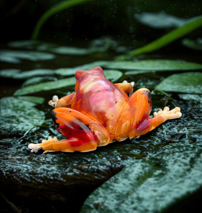 Petri Dish Frog (recycled PLA filament)